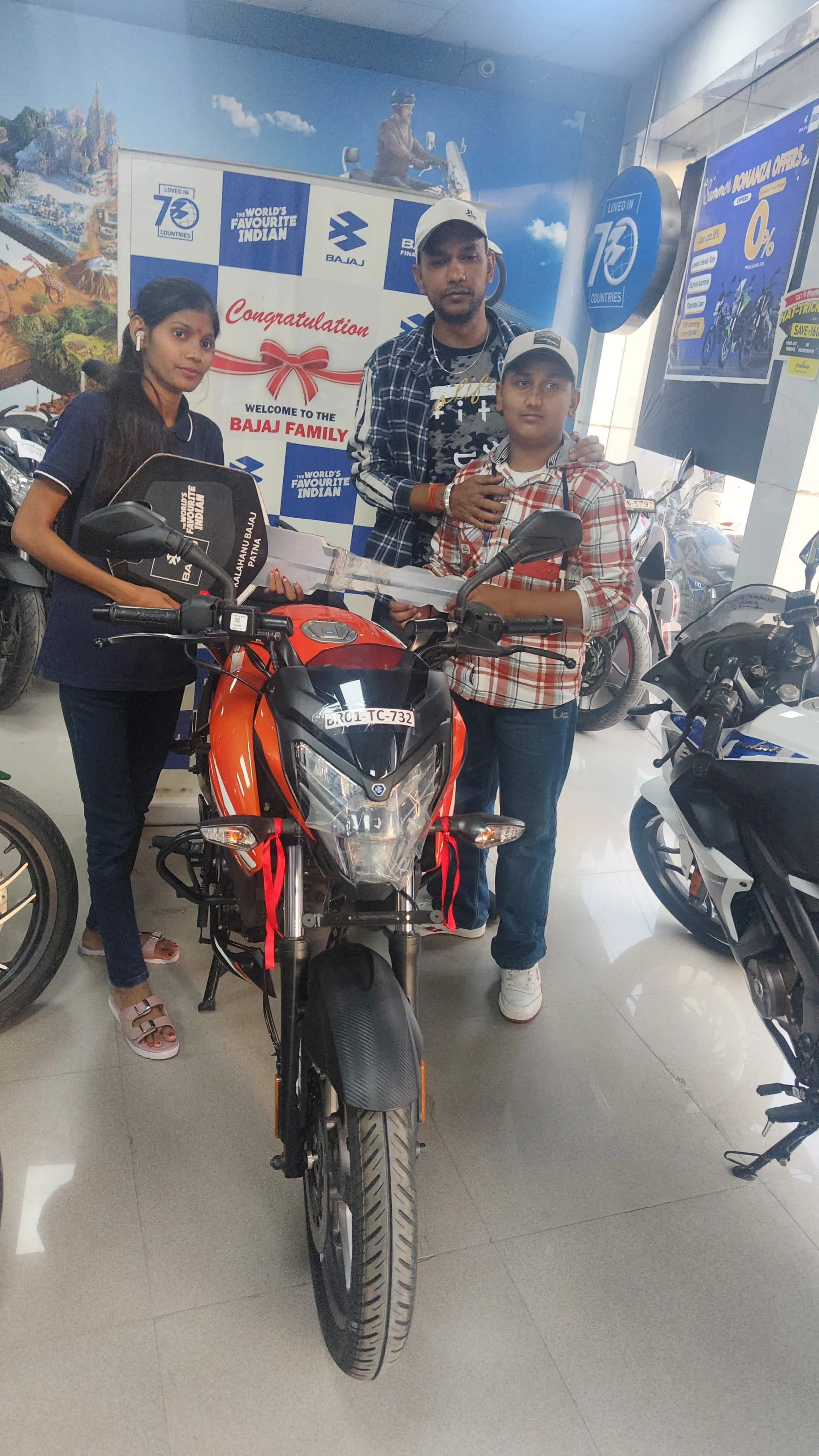 Customer of Kalahanu Bothra Trading